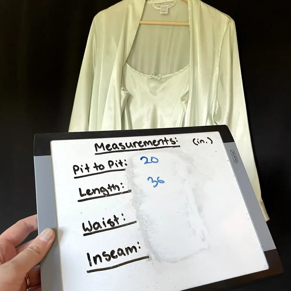Morgan Taylor Intimates light sage green robe and slip dress set women's‎ size L